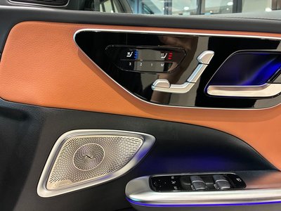 صورة مصغرة 18 لـ 2025 Mercedes-BENZ C-CLASS AMG