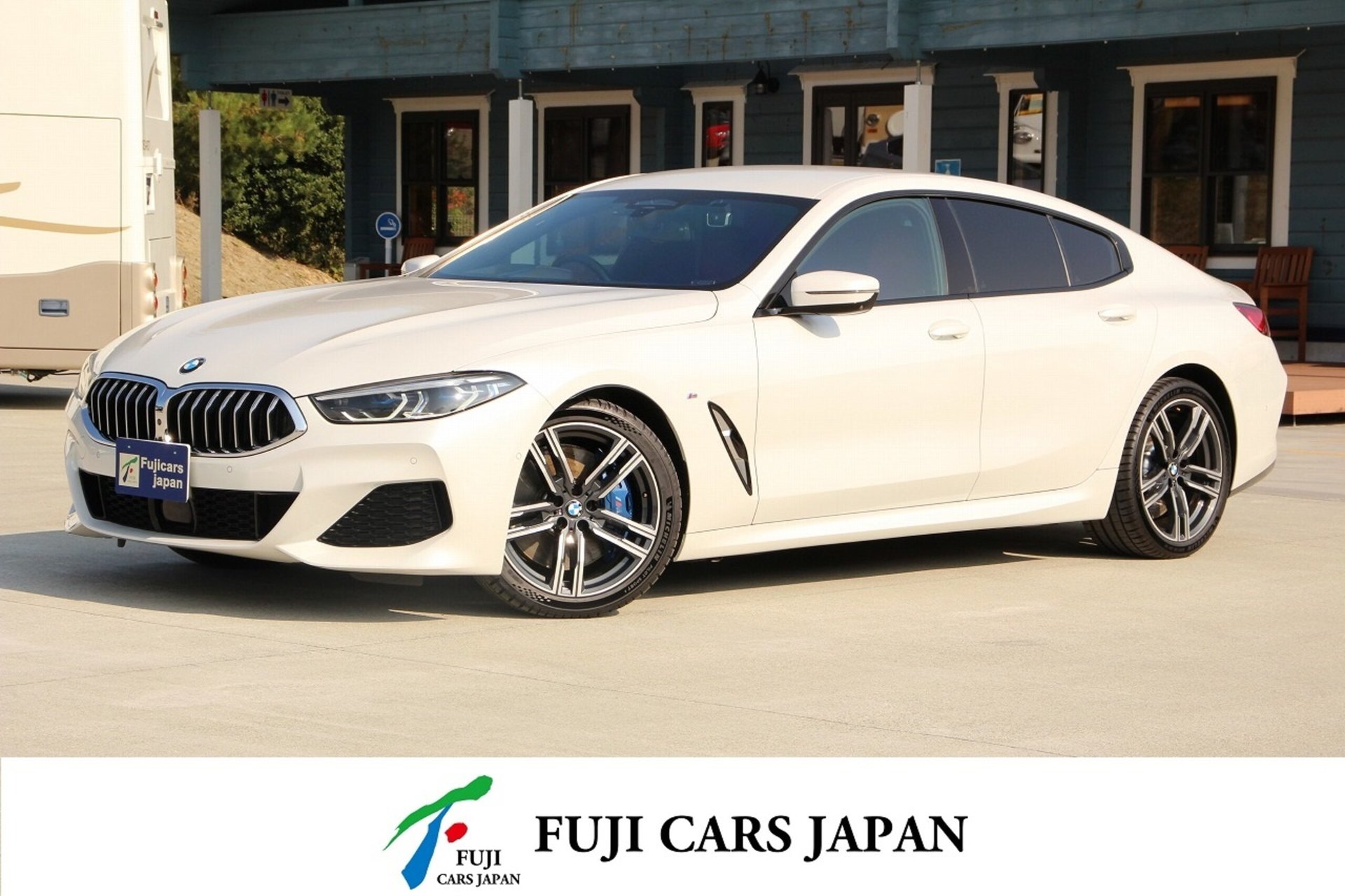 BMW 8 SERIES GRAN COUPE - View 1