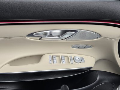 2025 Genesis GV70 — миниатюра 23