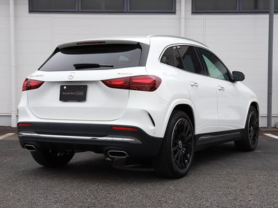 MERCEDES-BENZ GLA - 8
