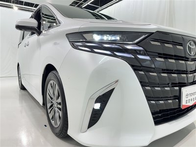 2024 Toyota ALPHARD — фото 8