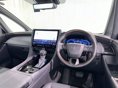 2024 Toyota ALPHARD — фото 9