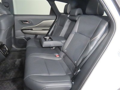 صورة مصغرة 15 لـ 2025 Toyota CROWN ESTATE