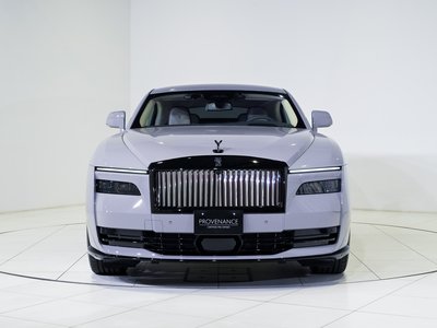 ROLLS-ROYCE SPECTRE - 2