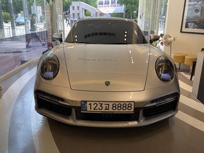 PORSCHE 911 - 2