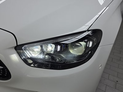 MERCEDES-BENZ E-CLASS - 9