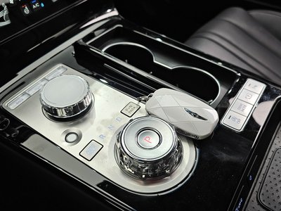 GENESIS G80 (RG3) - 9