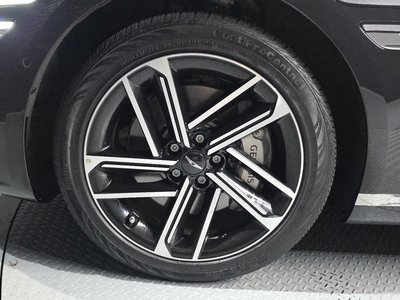 GENESIS G80 (RG3) - 6
