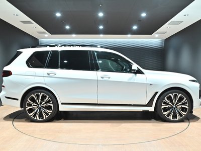 BMW X7 - 6