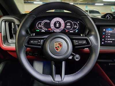 PORSCHE CAYENNE - 10