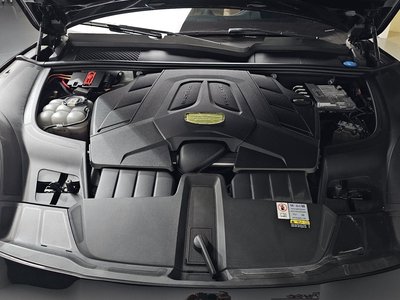 PORSCHE CAYENNE - 7