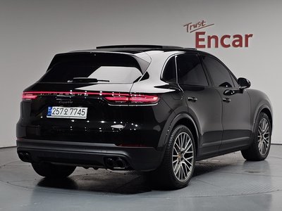 PORSCHE CAYENNE - 2