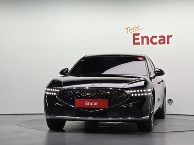 صورة 2 لـ 2022 Genesis G90 (RS4)