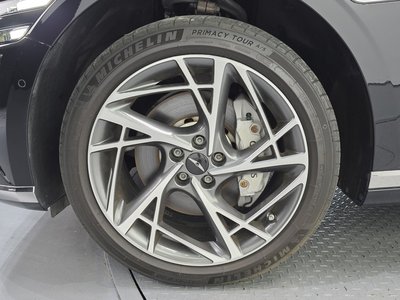 صورة 6 لـ 2022 Genesis G90 (RS4)