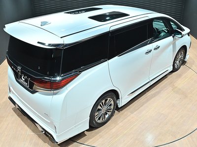 TOYOTA ALPHARD - 8