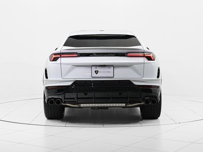 LAMBORGHINI URUS - 7