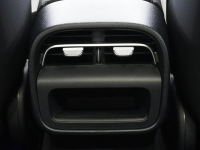 صورة مصغرة 52 لـ 2024 Mercedes-BENZ E-CLASS