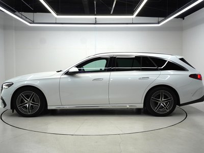 صورة 4 لـ 2024 Mercedes-BENZ E-CLASS