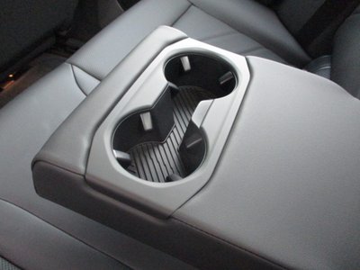 2025 BMW 5 SERIES thumbnail 37