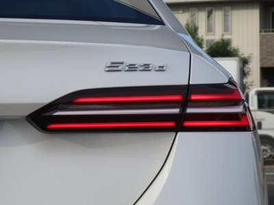 2025 BMW 5 SERIES thumbnail 12