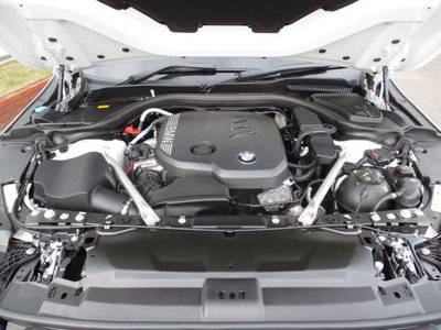 2025 BMW 5 SERIES thumbnail 45