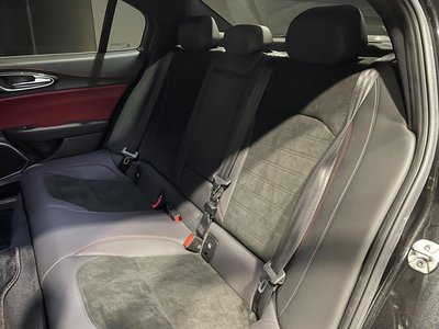 2021 ALFA Romeo JULIA — миниатюра 27