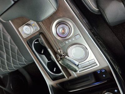 GENESIS GV80 - 9