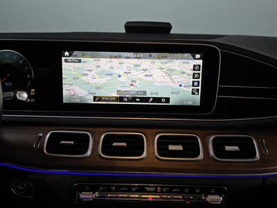 2021 Mercedes-BENZ GLE — миниатюра 18