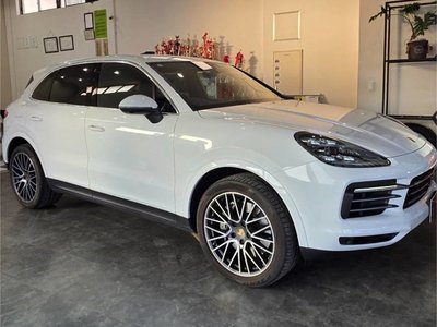 PORSCHE CAYENNE - 1