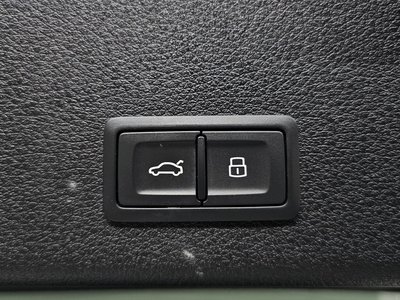 2020 AUDI E-TRON 缩略图 35