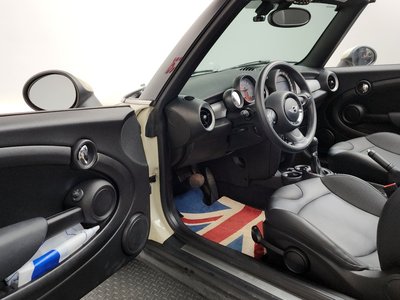 MINI CONVERTIBLE - 10