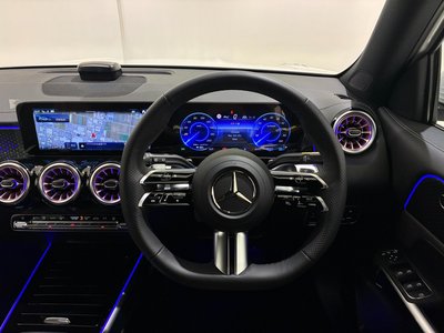 2025 Mercedes-BENZ EQB 照片 8