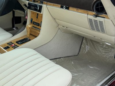 صورة مصغرة 31 لـ 1986 Mercedes-BENZ SL