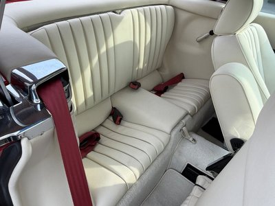 صورة مصغرة 32 لـ 1986 Mercedes-BENZ SL
