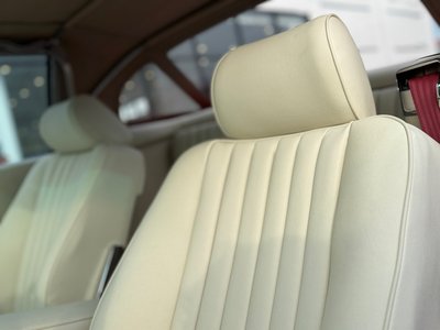 صورة مصغرة 54 لـ 1986 Mercedes-BENZ SL