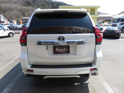 TOYOTA LAND CRUISER PRADO - 6