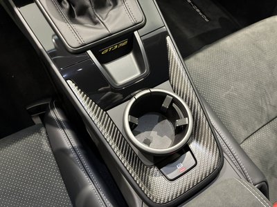 2025 Porsche 911 — миниатюра 21