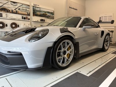 صورة 6 لـ 2025 Porsche 911