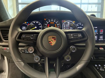 2025 Porsche 911 — миниатюра 17