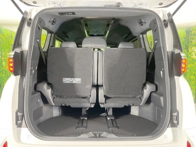 2025 Toyota ALPHARD — миниатюра 11