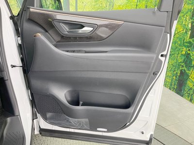 2025 Toyota ALPHARD — миниатюра 39