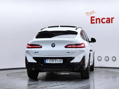 صورة 3 لـ 2024 BMW X4