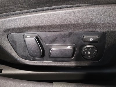 2025 BMW 3 SERIES 缩略图 48