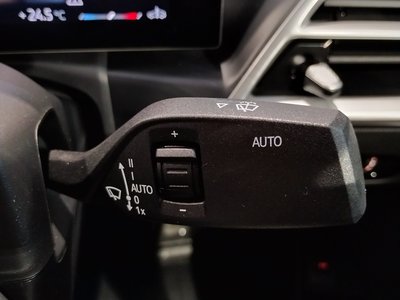 2025 BMW 3 SERIES 缩略图 69