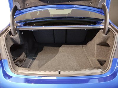 2025 BMW 3 SERIES 缩略图 24