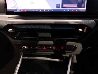 2025 BMW 3 SERIES 缩略图 56