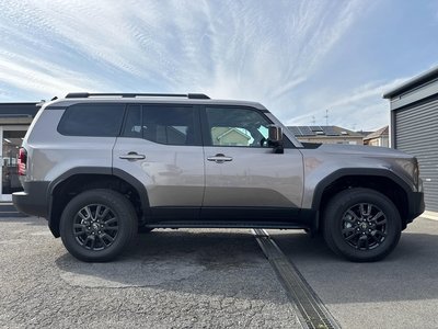 TOYOTA LAND CRUISER 250 - 5