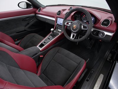 PORSCHE 718 - 9