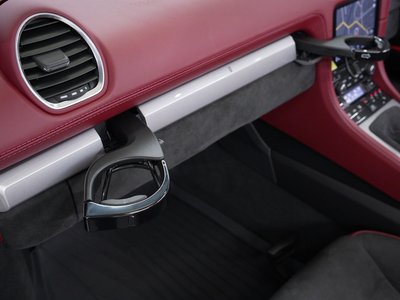 PORSCHE 718 - 10