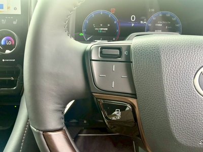 صورة 9 لـ 2025 Toyota ALPHARD